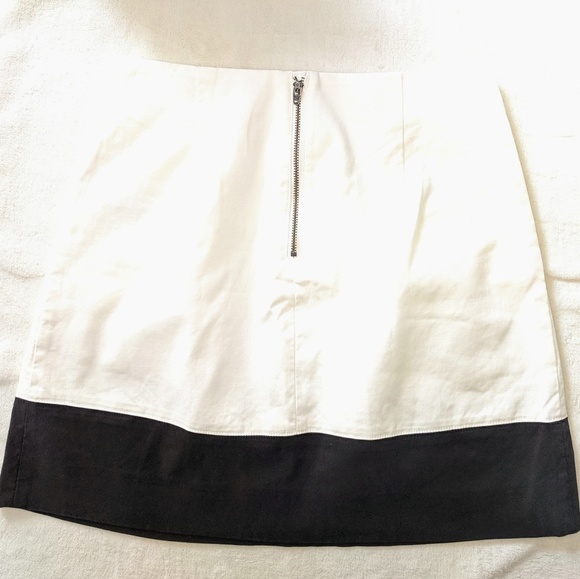 J Crew White & Black Cotton Back Zip Skirt Size 00 - Picture 2 of 7